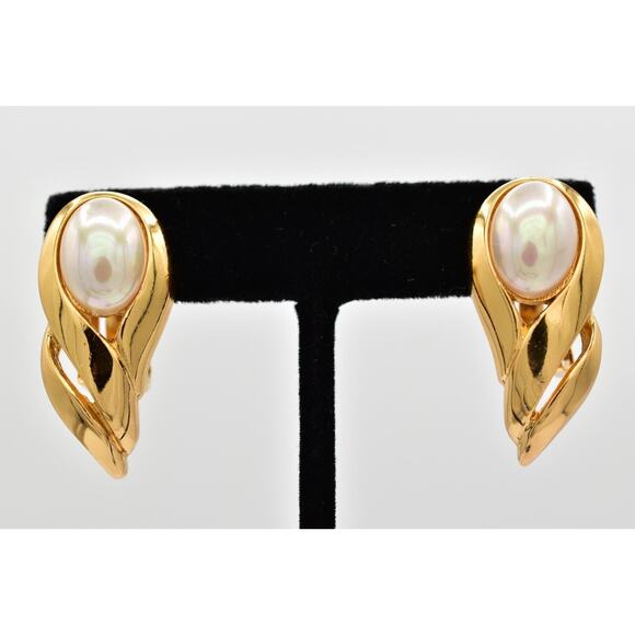 Christian Dior Vintage Pearl Clip On Earrings Gold Drop Iridescent Signed BinBB - Picture 1 of 12